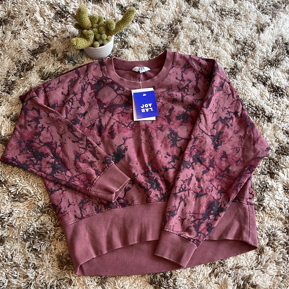 Brand new🌺 sweatshirt size M 🌺